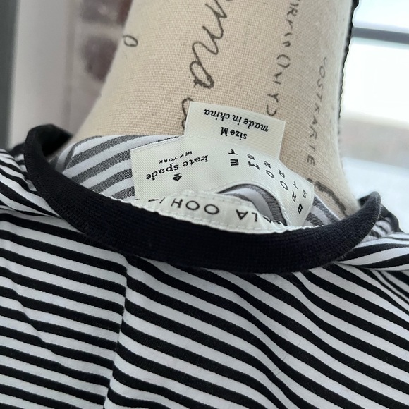 Kate Spade ♠️ Top - Picture 4 of 4